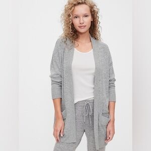 GAP Softspun Long Open Front Cardigan in Light Heather Gray